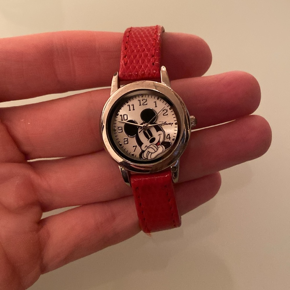 Genuine leather & stainless steel Mickey Mouse Disney watch - analog, authentic